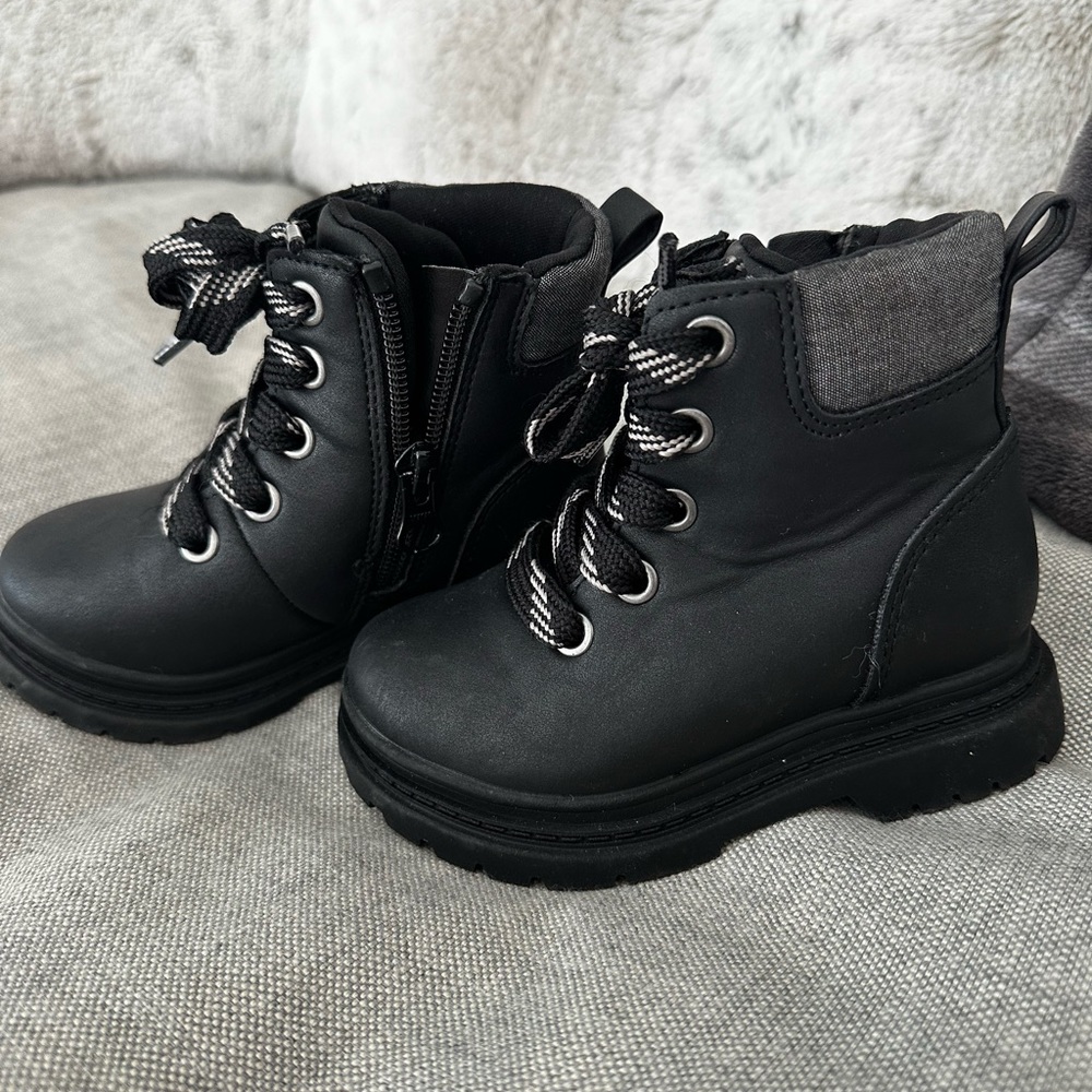 Cat & Jack Toddler Boots